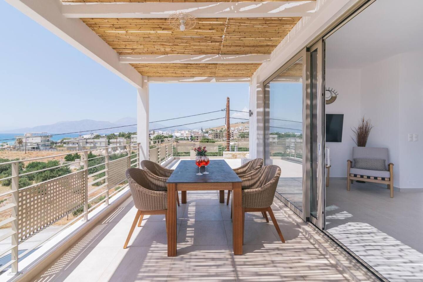 Ammokrinos Luxury Homes,150M From The Beach Καλαμάκι Εξωτερικό φωτογραφία