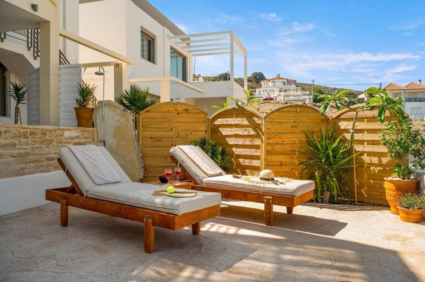 Ammokrinos Luxury Homes,150M From The Beach Καλαμάκι Εξωτερικό φωτογραφία