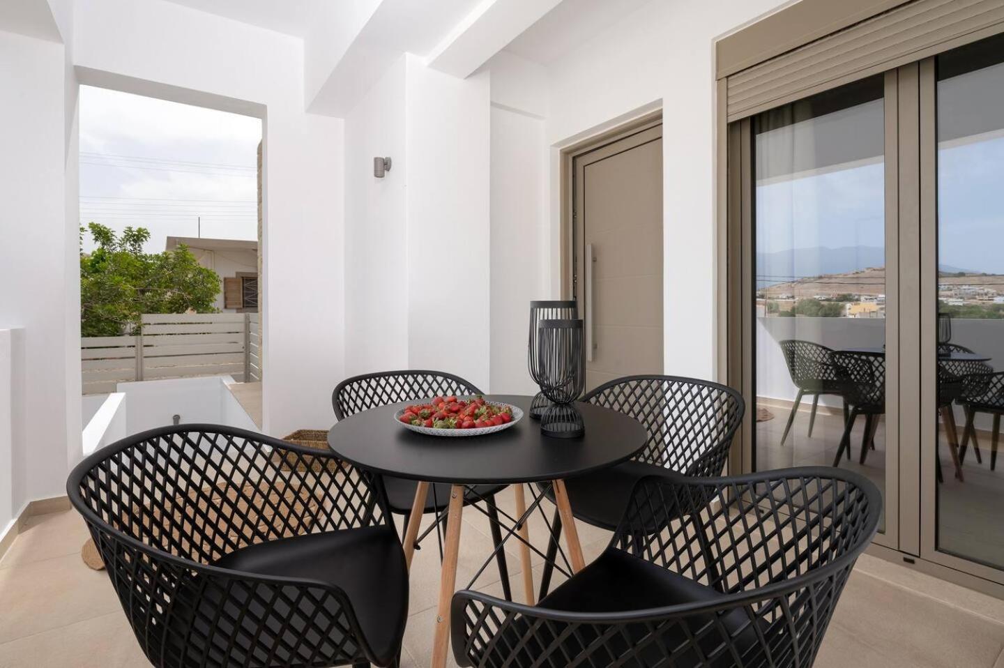 Ammokrinos Luxury Homes,150M From The Beach Καλαμάκι Εξωτερικό φωτογραφία